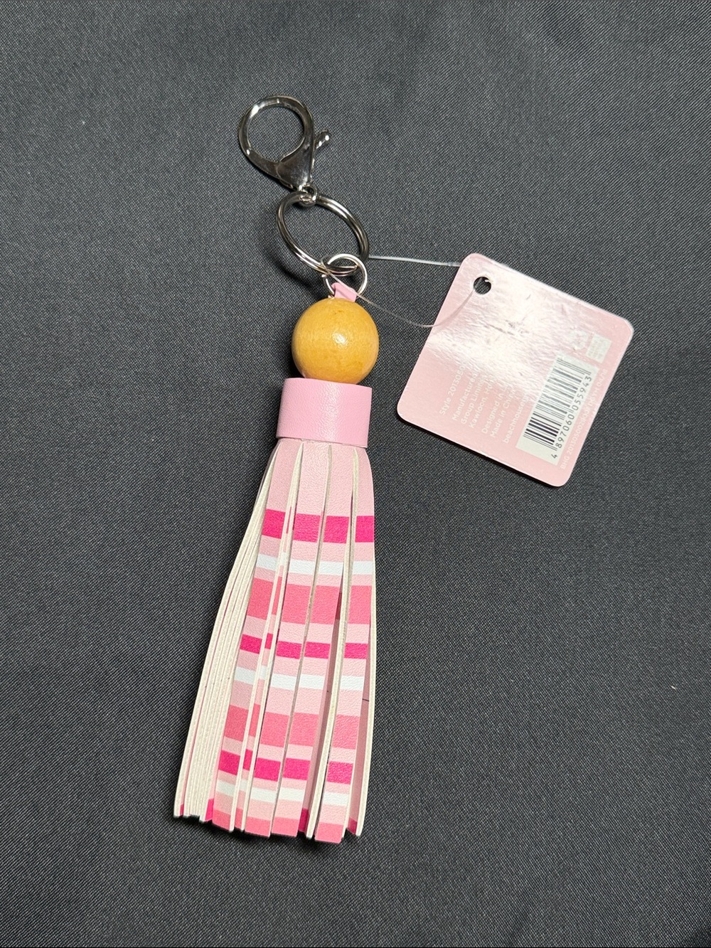 Backpack Flair Keychain - Picture 3 of 7